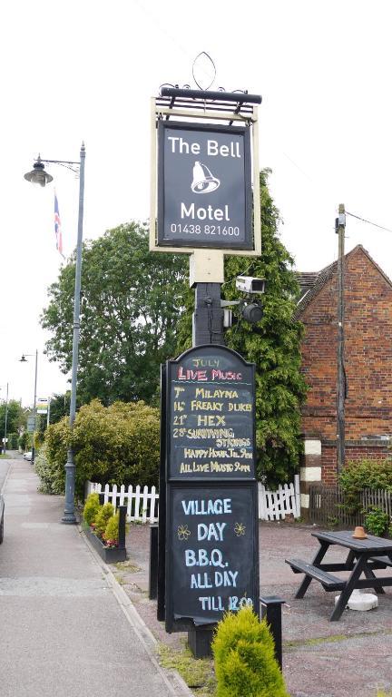 The Bell Motel Codicote ภายนอก รูปภาพ